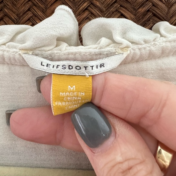 Leifsdottir cream silk/cotton blend ruffle top size medium - Picture 4 of 6